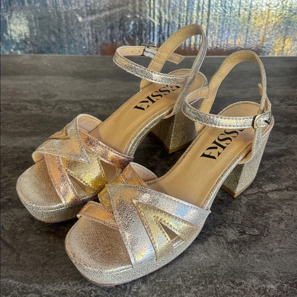 Esska Cleo Gold Heeled Sandals. 36 NEW NO BOX